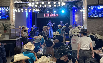 Fly To The Honky Tonk 2025.10.05