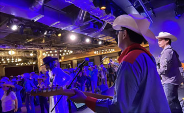 Fly To The Honky Tonk 2025.10.05