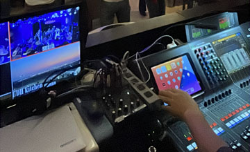 Fly To The Honky Tonk 2025.10.05