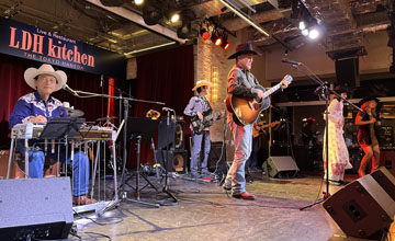 Fly To The Honky Tonk 2025.10.05