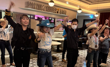 Fly To The Honky Tonk 2025.10.05